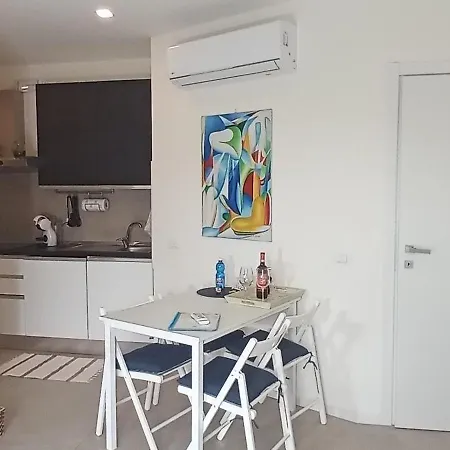 Mirasole House
