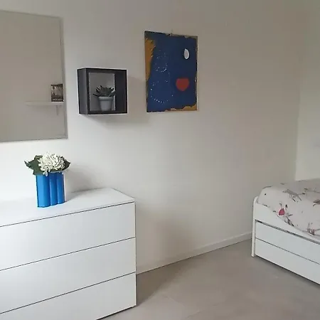 Mirasole House