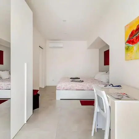 Mirasole House בית נופש